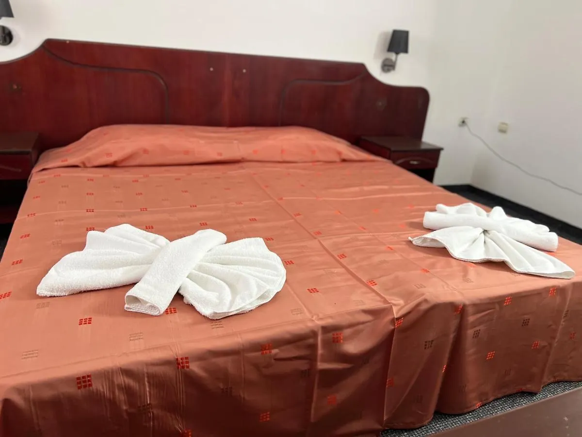 Dahlia Garden Hotel Золотые Пески