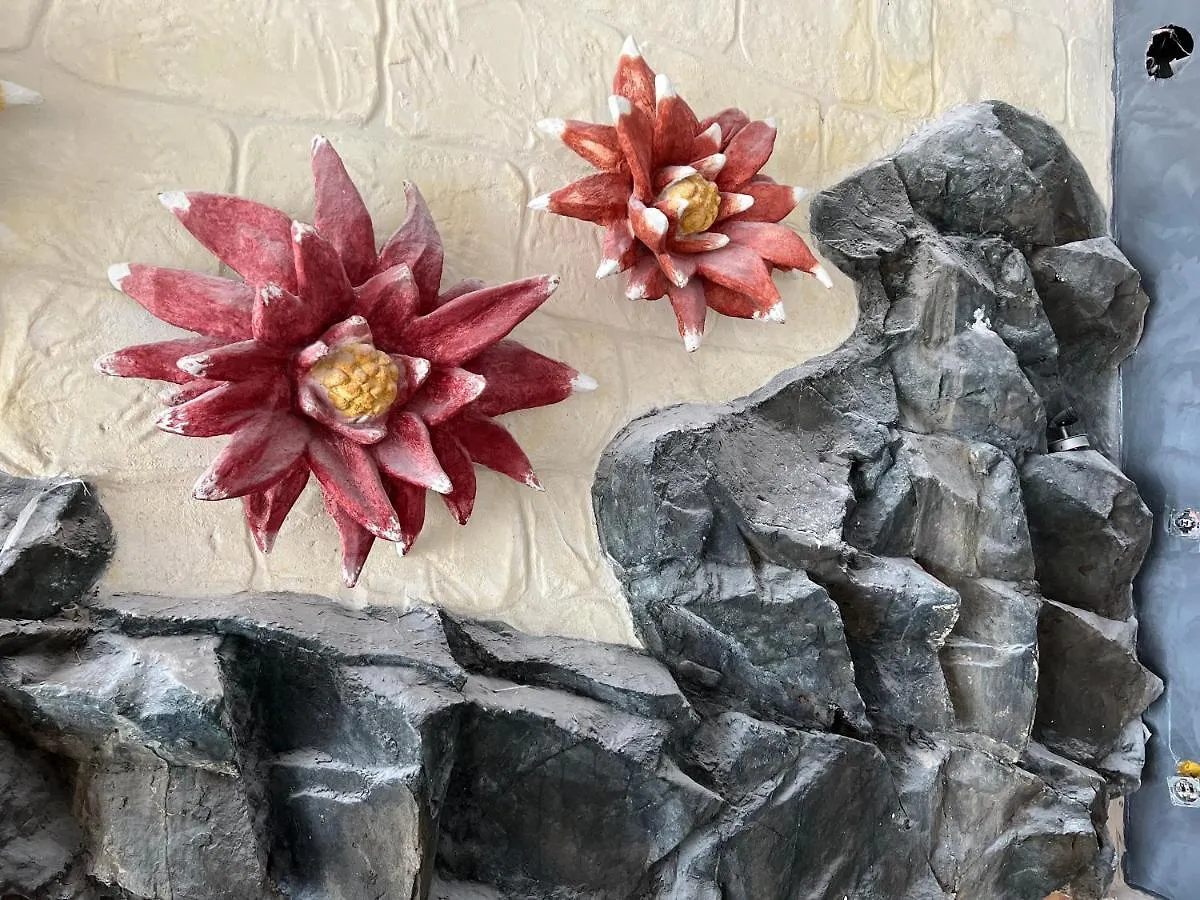Dahlia Garden Hotel Golden Sands