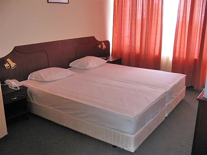 Dahlia Garden Hotel Золотые Пески