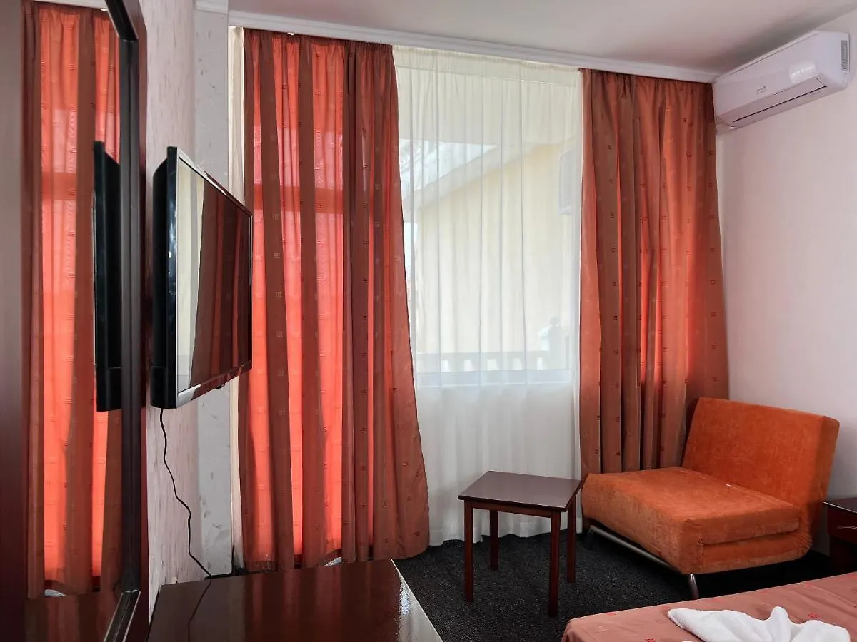 Dahlia Garden Hotel Golden Sands